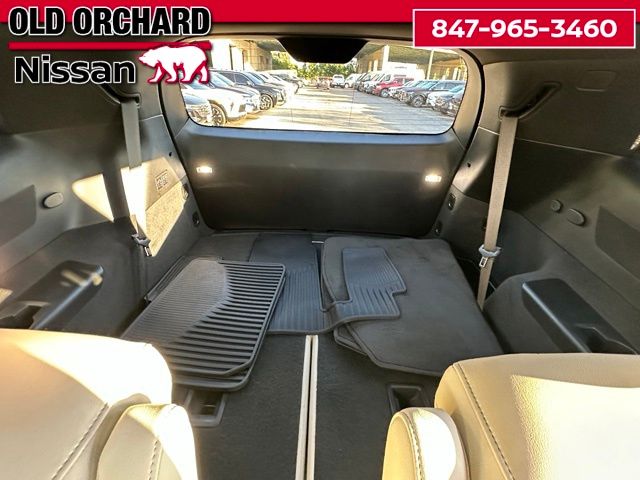 2021 Cadillac XT6 Sport — photo 14 of 23