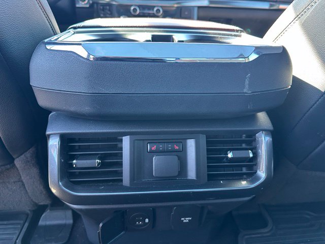 2023 Ford F-150 Lariat — photo 15 of 28