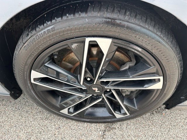 2025 Hyundai Sonata N Line — photo 10 of 33