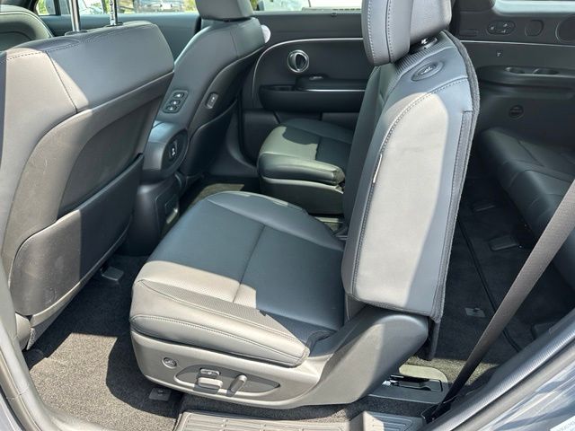 2026 Hyundai Palisade Hybrid Calligraphy — photo 16 of 44