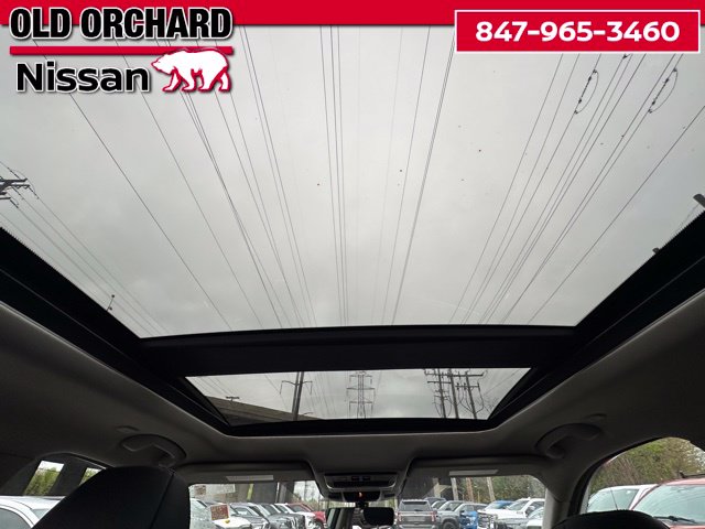 2023 Nissan Rogue SL — photo 15 of 23