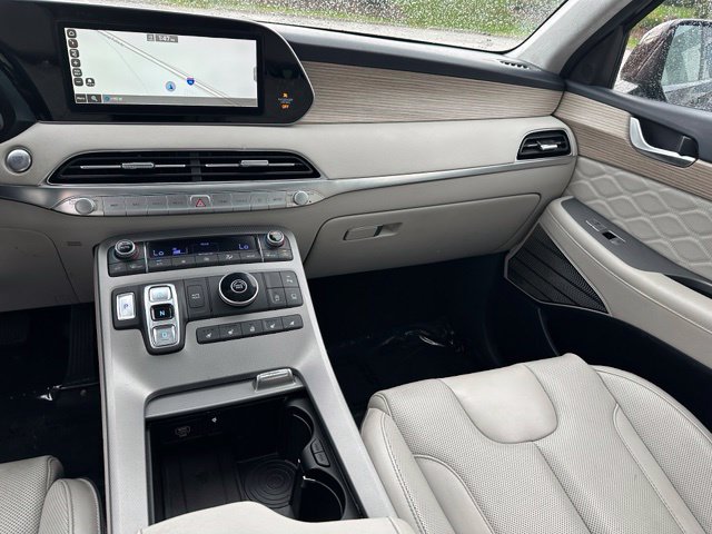 2021 Hyundai Palisade Calligraphy — photo 21 of 41