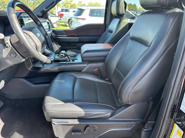 2023 Ford F-150 Lariat — photo 15 of 26
