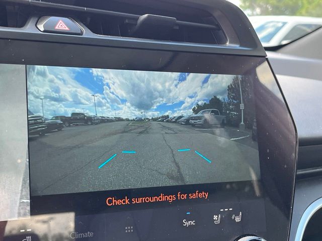 2023 LEXUS RZ 450e Premium — photo 25 of 27
