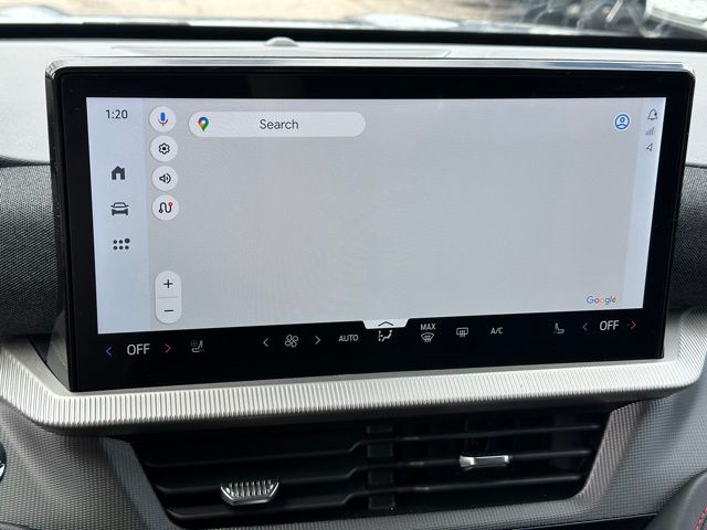 2025 Ford Explorer ST-Line — photo 23 of 31