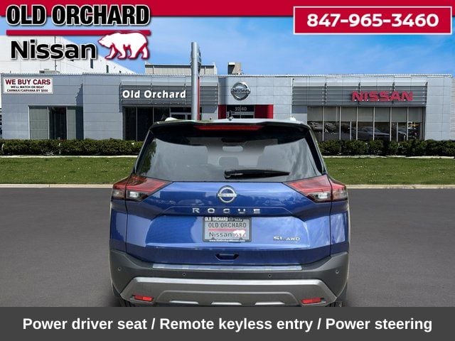 2023 Nissan Rogue SL — photo 8 of 23