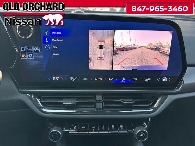 2024 Chevrolet Equinox EV RS — photo 15 of 21