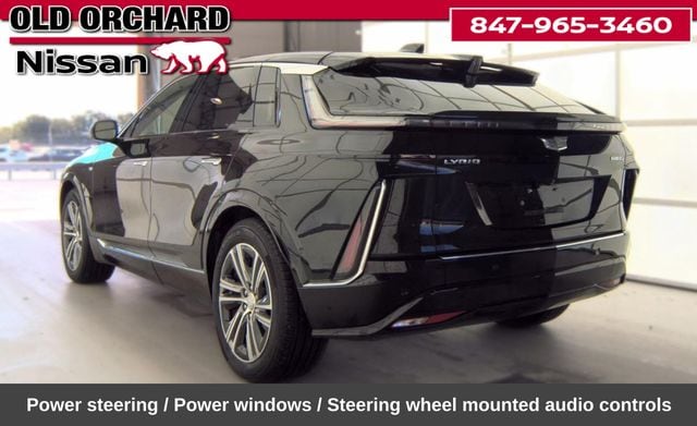2024 Cadillac Lyriq Luxury — photo 6 of 8