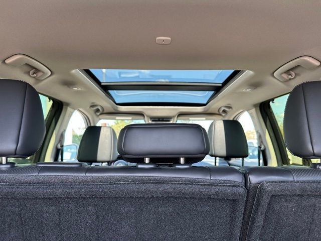 2024 Nissan Rogue Platinum — photo 11 of 30