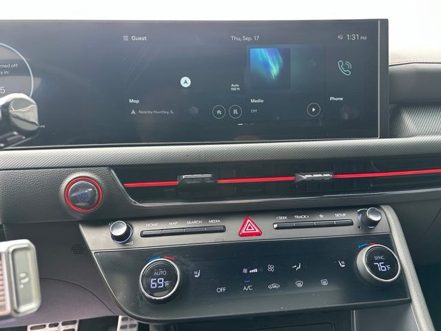 2025 Hyundai Sonata N Line — photo 26 of 33