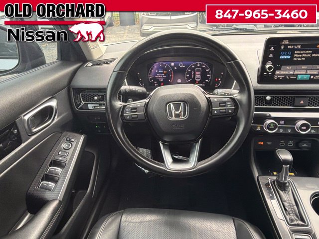 2022 Honda Civic Touring — photo 12 of 16
