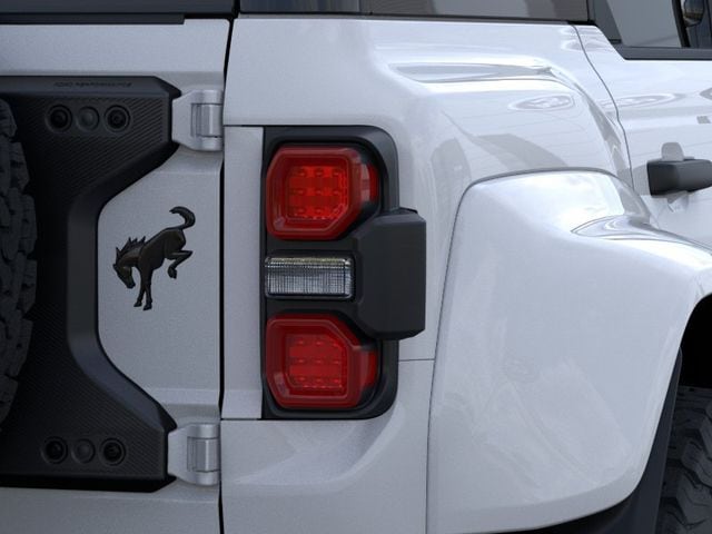 2025 Ford Bronco Raptor — photo 23 of 57