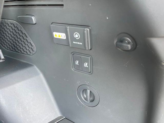 2024 Kia EV9 Land — photo 15 of 45