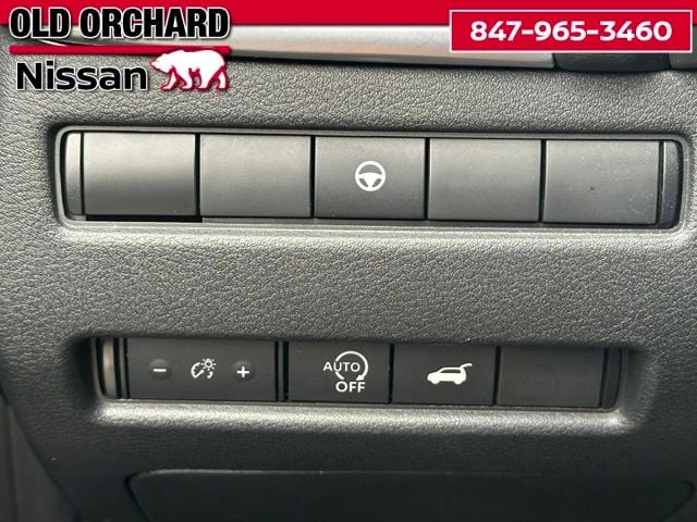 2023 Nissan Rogue SL — photo 19 of 23