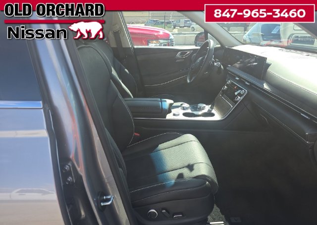 2025 Genesis GV80 3.5T Advanced — photo 8 of 10