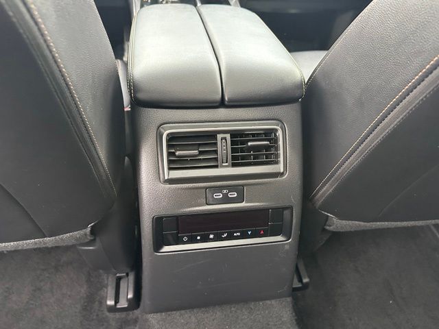 2025 Mazda CX-90 3.3 Turbo Premium — photo 20 of 34