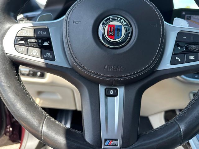2021 BMW X7 M50i — photo 29 of 31
