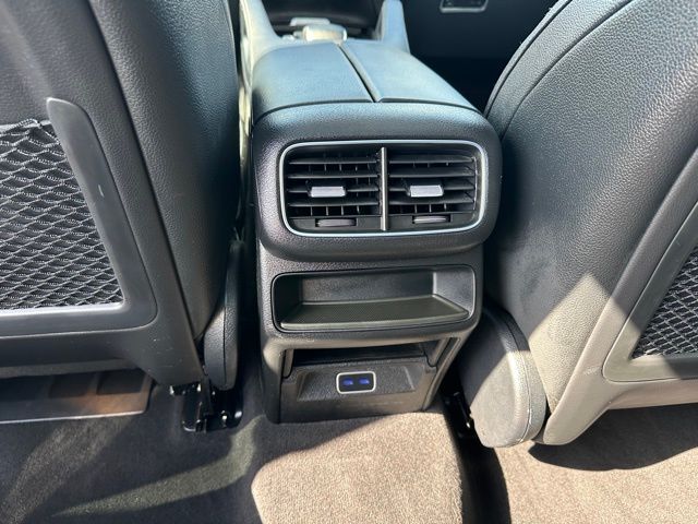 2025 Mercedes-Benz GLE GLE 350 — photo 18 of 33