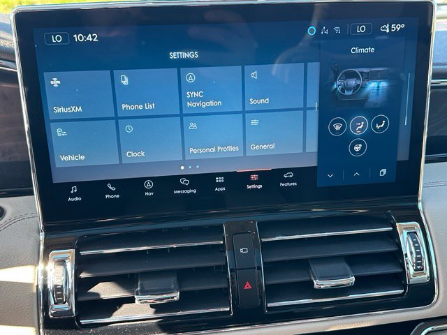 2023 Lincoln Navigator L Reserve — photo 31 of 37