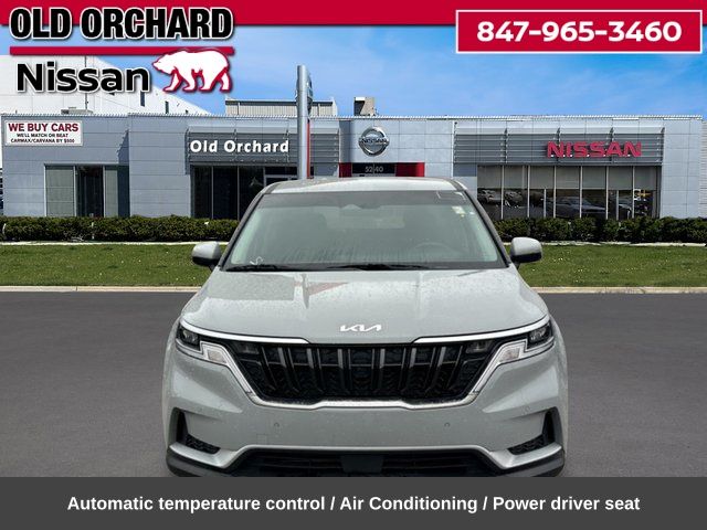 2024 Kia Carnival EX — photo 2 of 22