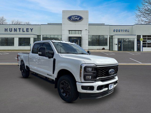 2024 Ford F-250SD Lariat — photo 4 of 33