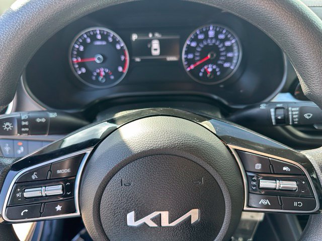 2023 Kia Forte LXS — photo 29 of 30