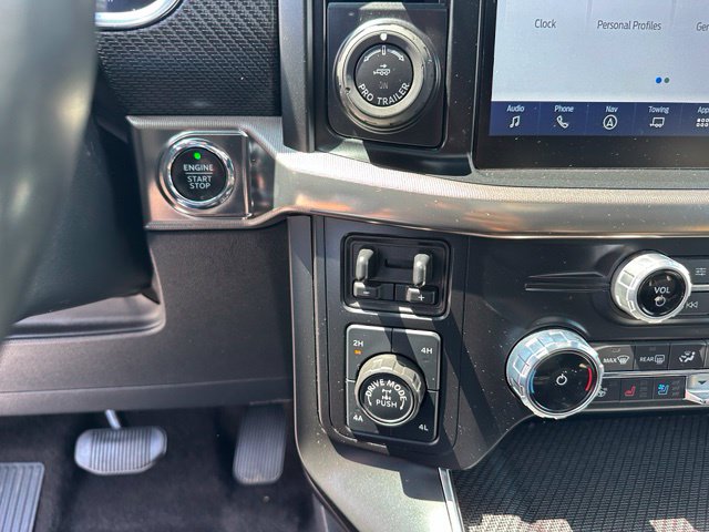 2021 Ford F-150 Raptor — photo 20 of 32