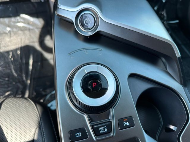 2023 Kia EV6 Wind — photo 23 of 38