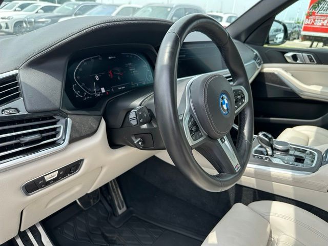2022 BMW X5 xDrive45e — photo 21 of 46