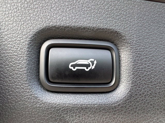 2022 Hyundai Santa Fe Plug-In Hybrid Limited — photo 14 of 40