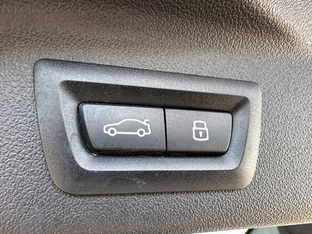 2024 BMW X7 xDrive40i — photo 14 of 32