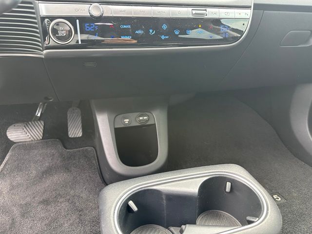 2024 Hyundai IONIQ 5 SEL — photo 22 of 29