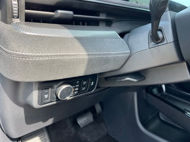 2024 Ford Mustang Mach-E GT — photo 23 of 37