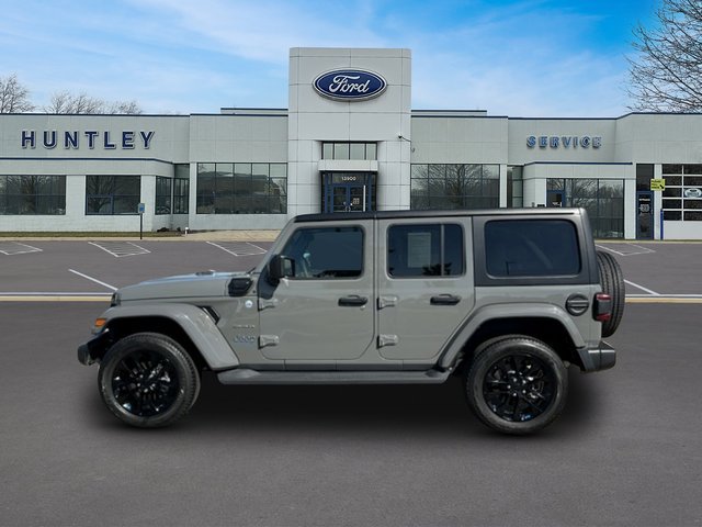2023 Jeep Wrangler Sahara 4xe — photo 7 of 34