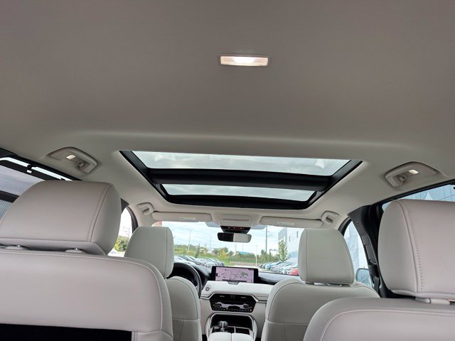 2024 Mazda CX-90 Phev Premium Plus — photo 14 of 36