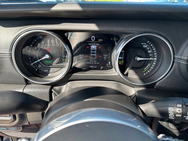 2023 Jeep Wrangler Sahara 4xe — photo 29 of 34