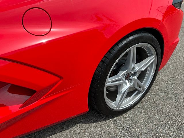 2023 Chevrolet Corvette Stingray — photo 9 of 28
