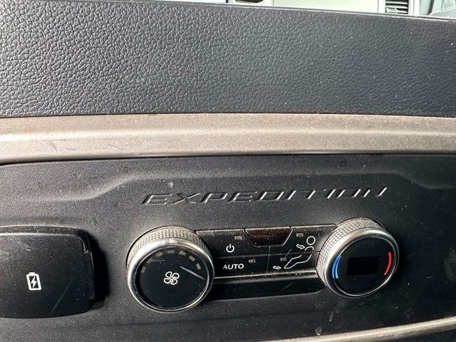 2024 Ford Expedition XLT — photo 16 of 25