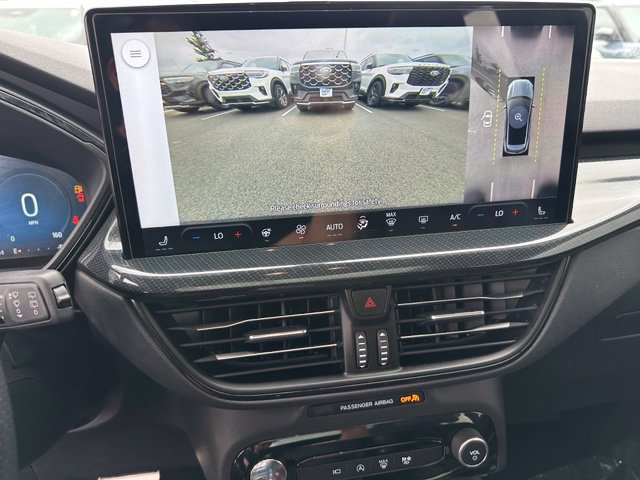 2023 Ford Escape ST-Line Select — photo 27 of 33