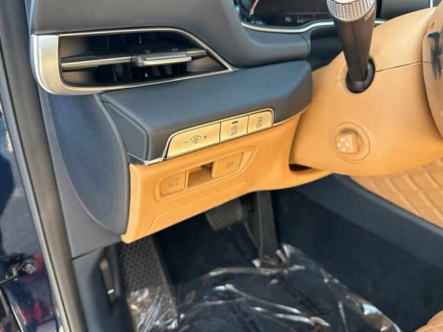2024 Genesis GV80 3.5T — photo 24 of 40