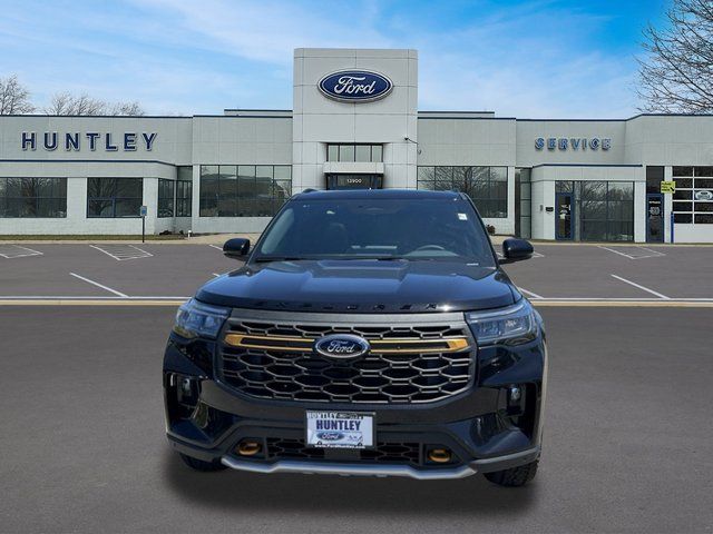 2026 Ford Explorer Tremor — photo 3 of 38
