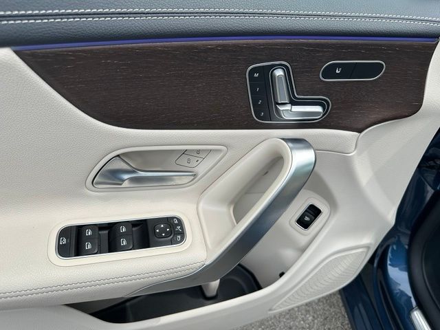 2021 Mercedes-Benz CLA CLA 250 — photo 20 of 27