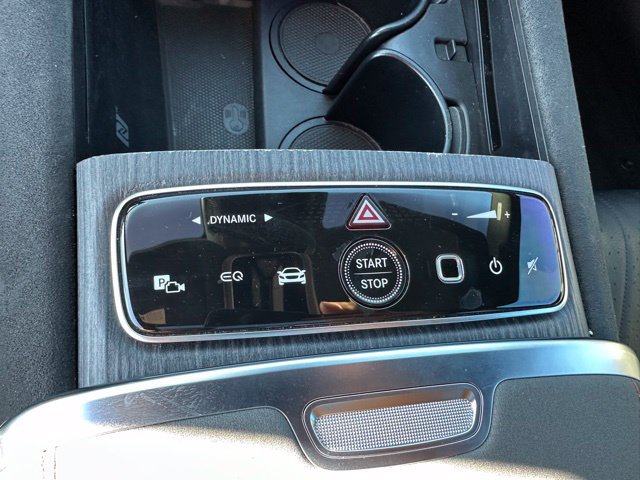 2023 Mercedes-Benz EQS 580 — photo 22 of 31