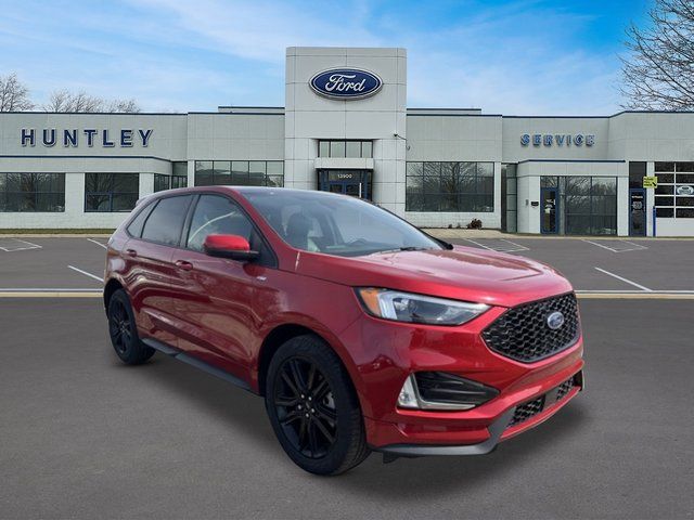 2023 Ford Edge ST-Line — photo 4 of 26