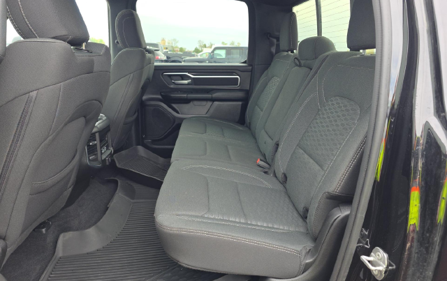 2025 Ram 1500 Big Horn/Lone Star — photo 10 of 11
