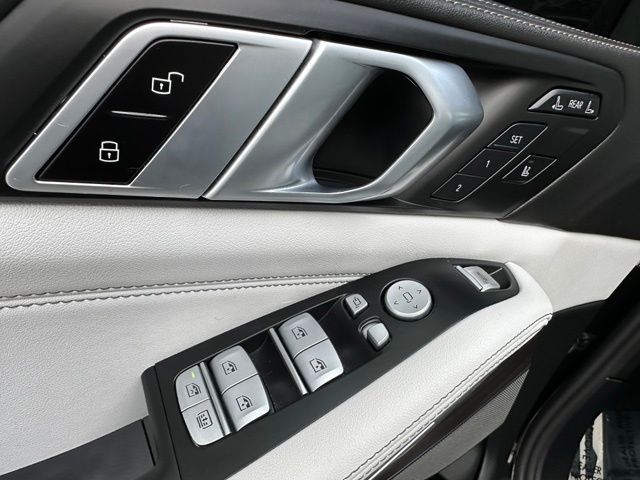 2024 BMW X7 xDrive40i — photo 26 of 34