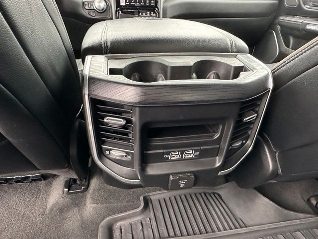2023 Ram 1500 Laramie — photo 15 of 25