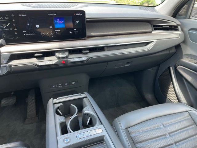 2024 Kia EV9 Land — photo 21 of 45