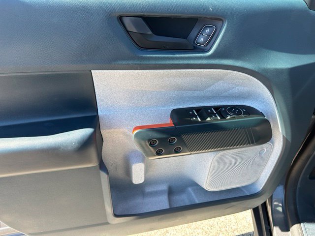 2023 Ford Maverick XLT — photo 14 of 21
