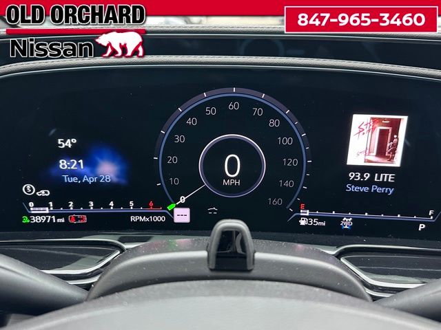 2023 Cadillac Escalade Sport — photo 20 of 21